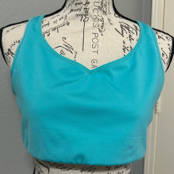 Patagonia Other - Like new women’s Patagonia sport bra, turquoise color size Xl in great condition